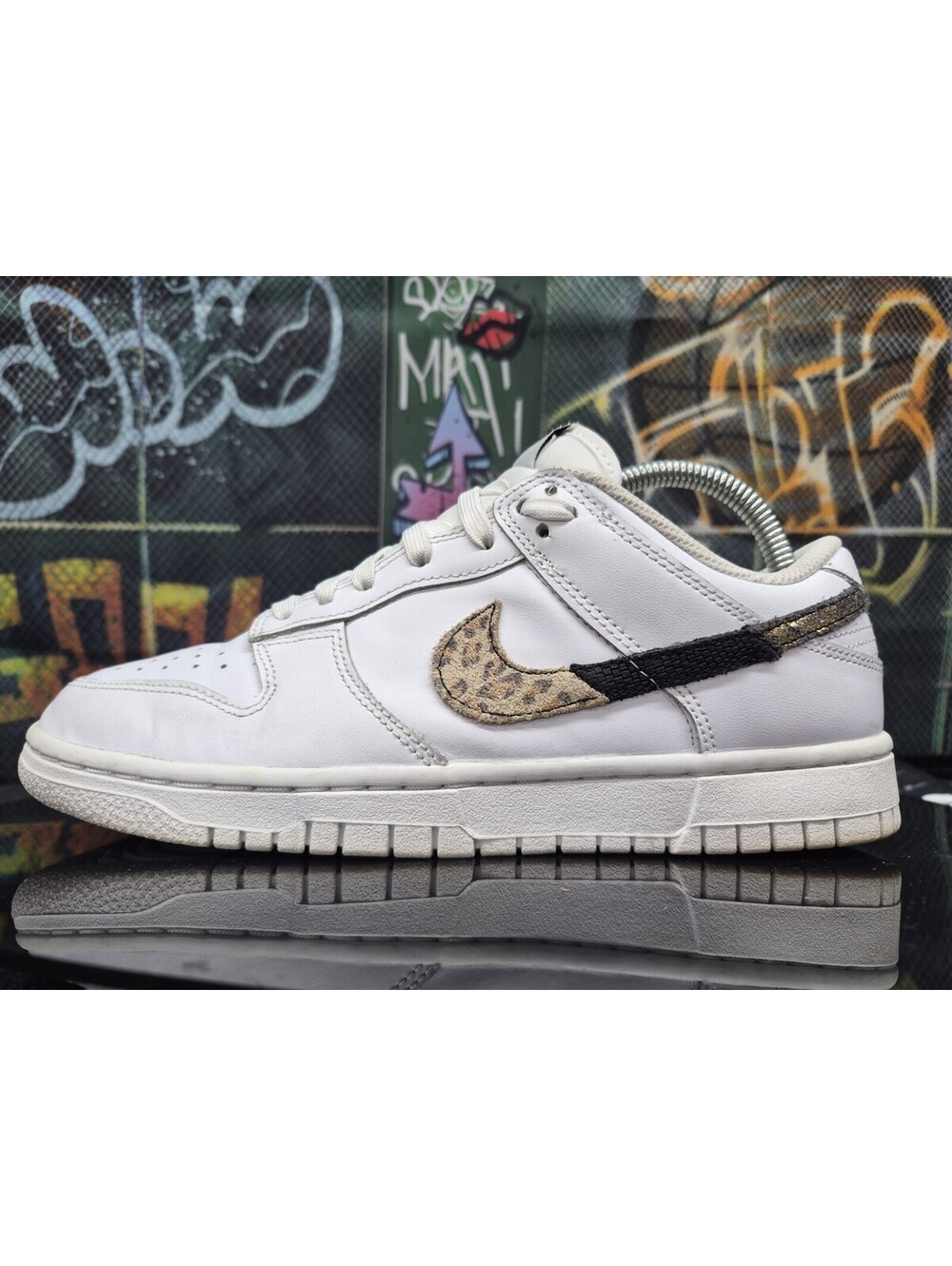 Nike Dunk Low SE Primal White Leopard DD7099-100 Women's Size 8W youth 6.5Y 6.5M